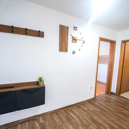 Cute & Cosy Emi Apartman