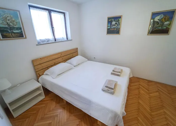 Cute & Cosy Emi 아파트