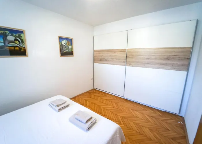 Cute & Cosy Emi 코페르