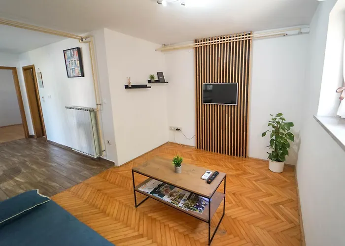 Cute & Cosy Emi 아파트 코페르